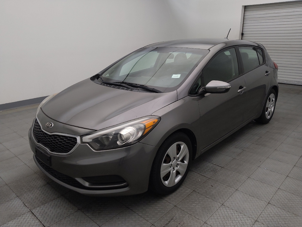 2016 Kia Forte5 LX