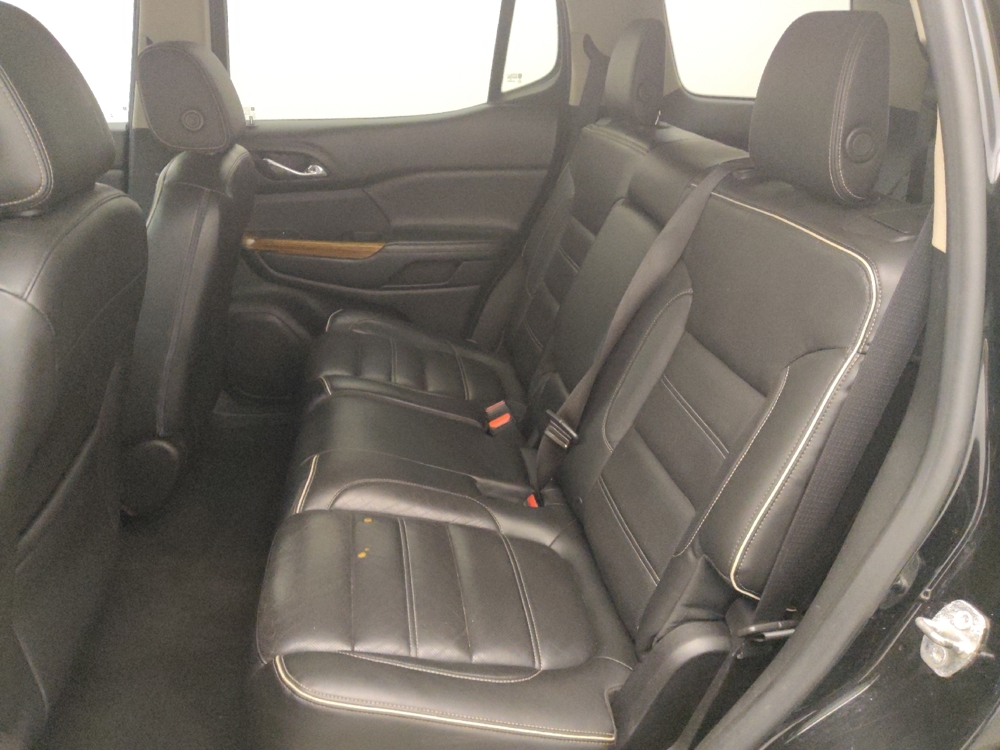 2017 GMC Acadia Denali - Photo 14