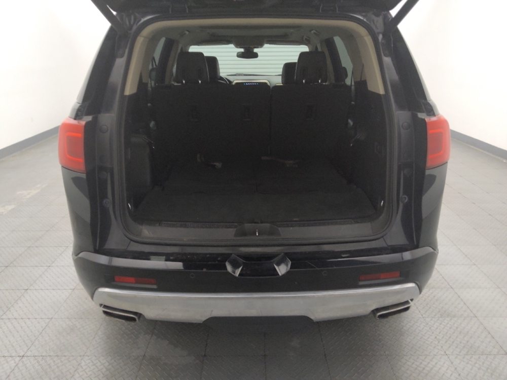 2017 GMC Acadia Denali - Photo 22
