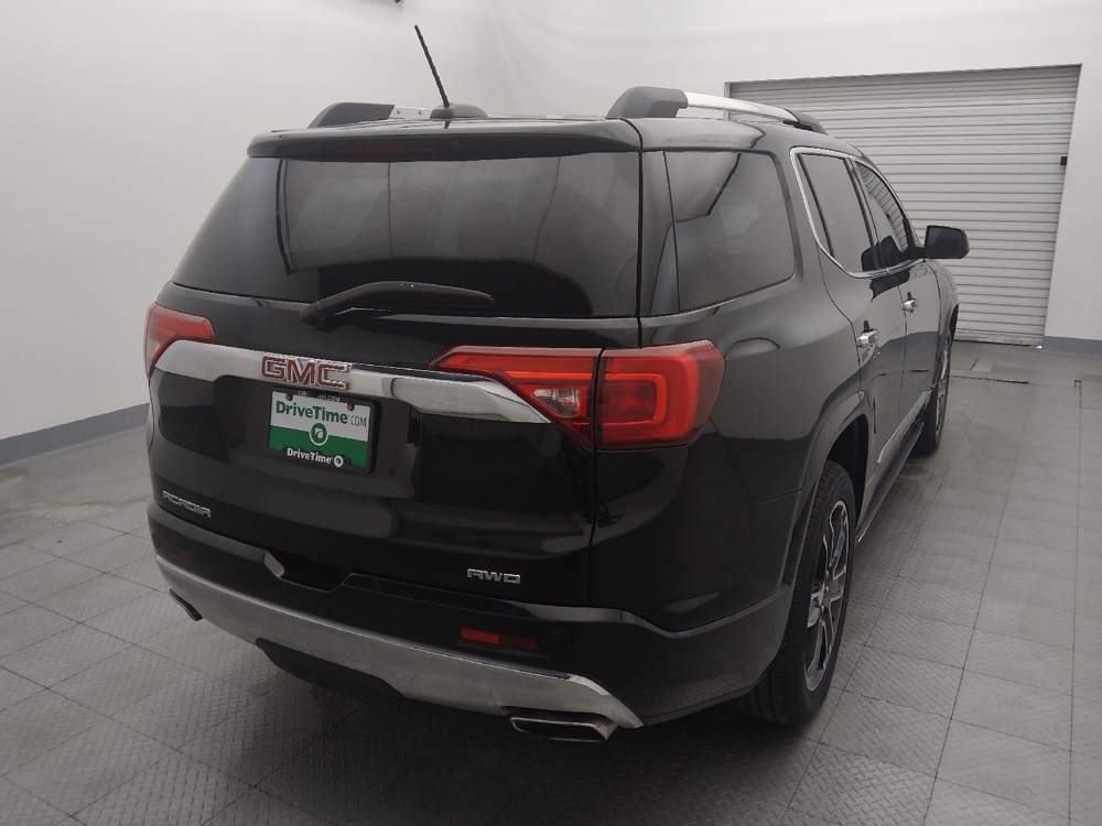 2017 GMC Acadia Denali - Photo 6