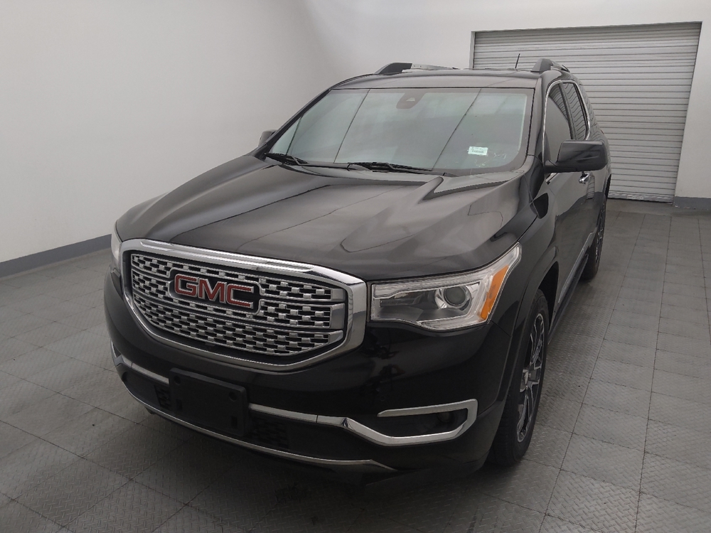 2017 GMC Acadia Denali - Photo 12