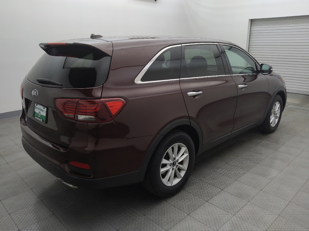 2020 Kia Sorento LX - Photo 7