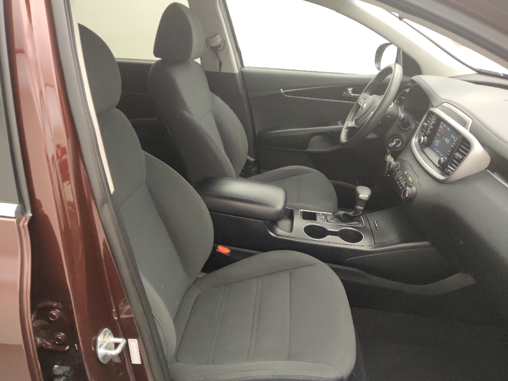 2020 Kia Sorento LX - Photo 16
