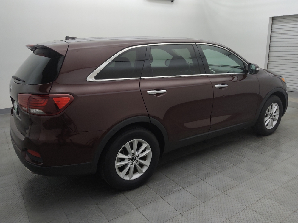2020 Kia Sorento LX - Photo 8