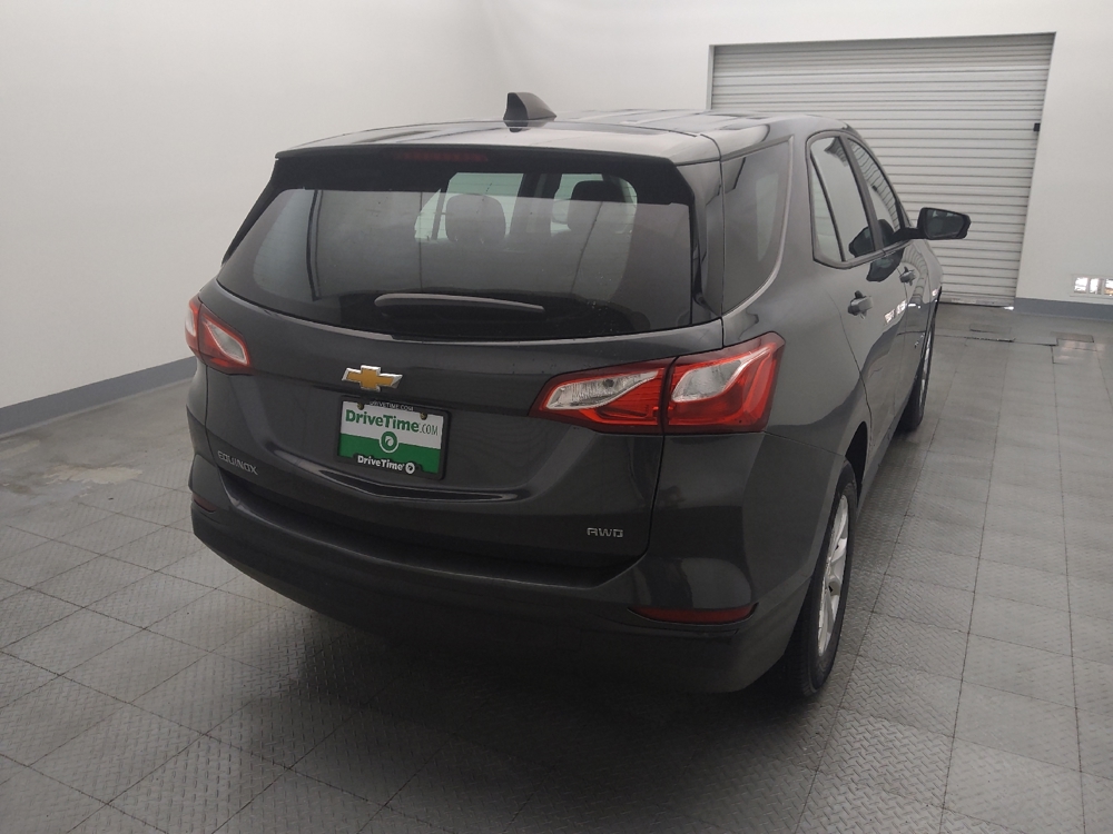 2020 Chevrolet Equinox LS - Photo 6