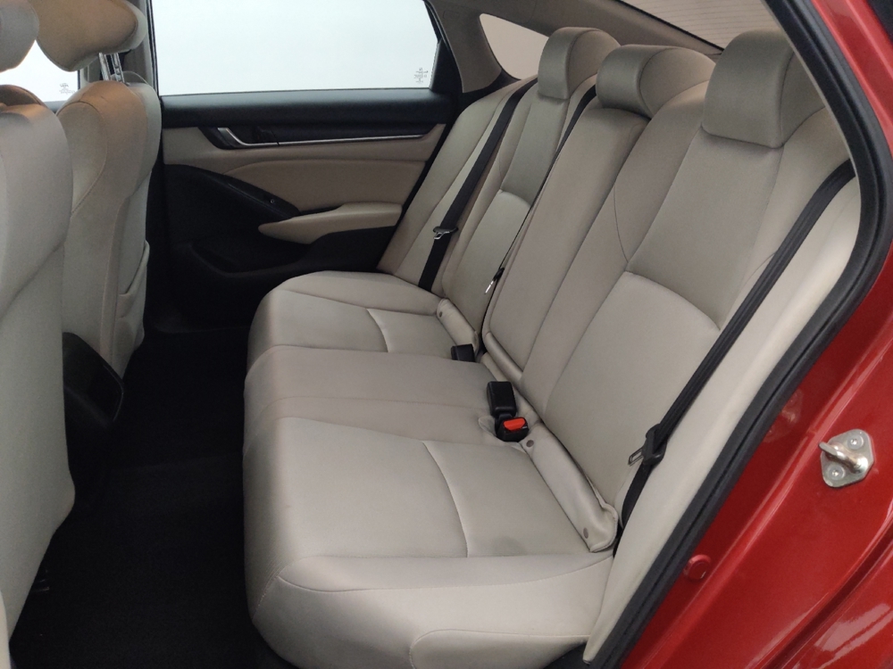 2019 Honda Accord LX - Photo 14