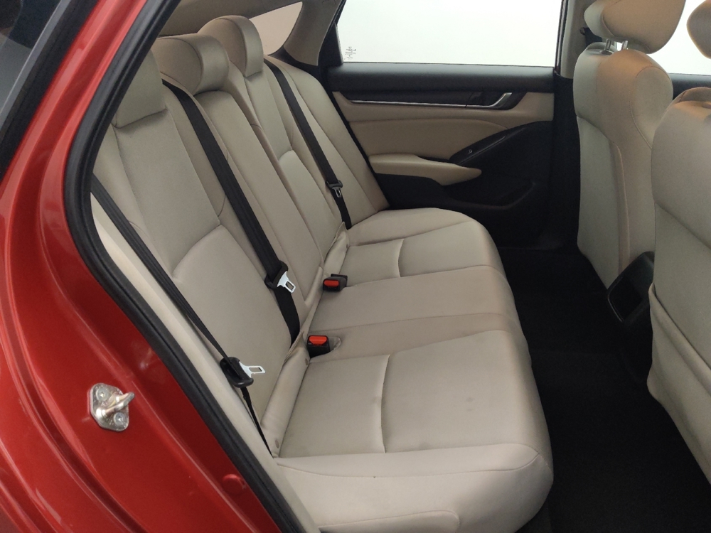 2019 Honda Accord LX - Photo 15