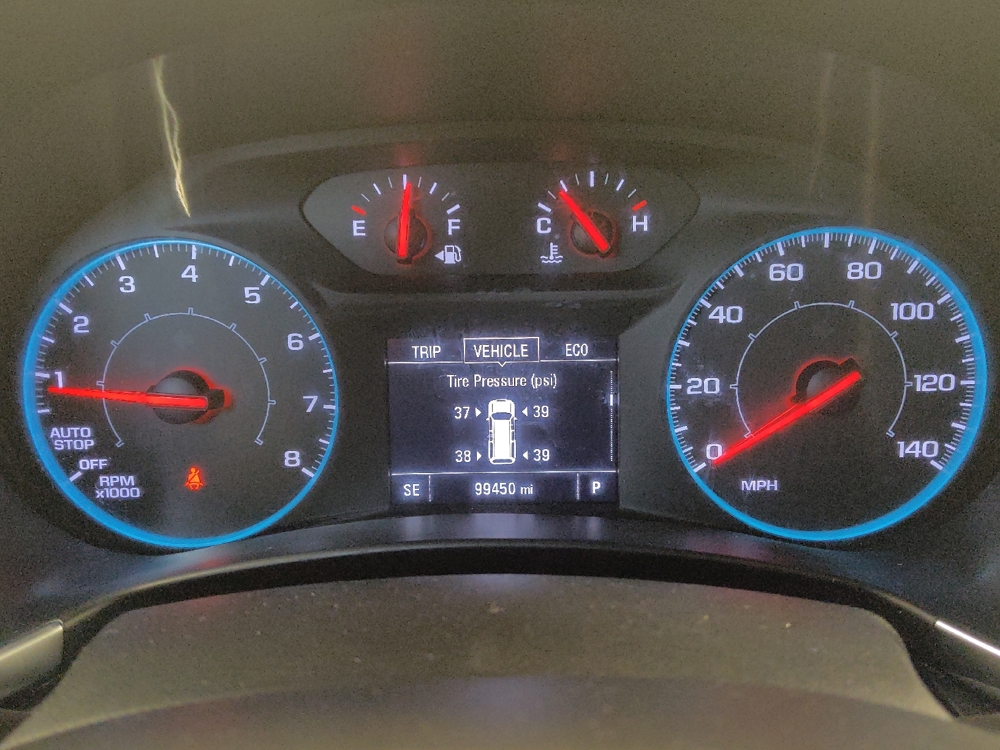 2019 Chevrolet Equinox LS - Photo 18