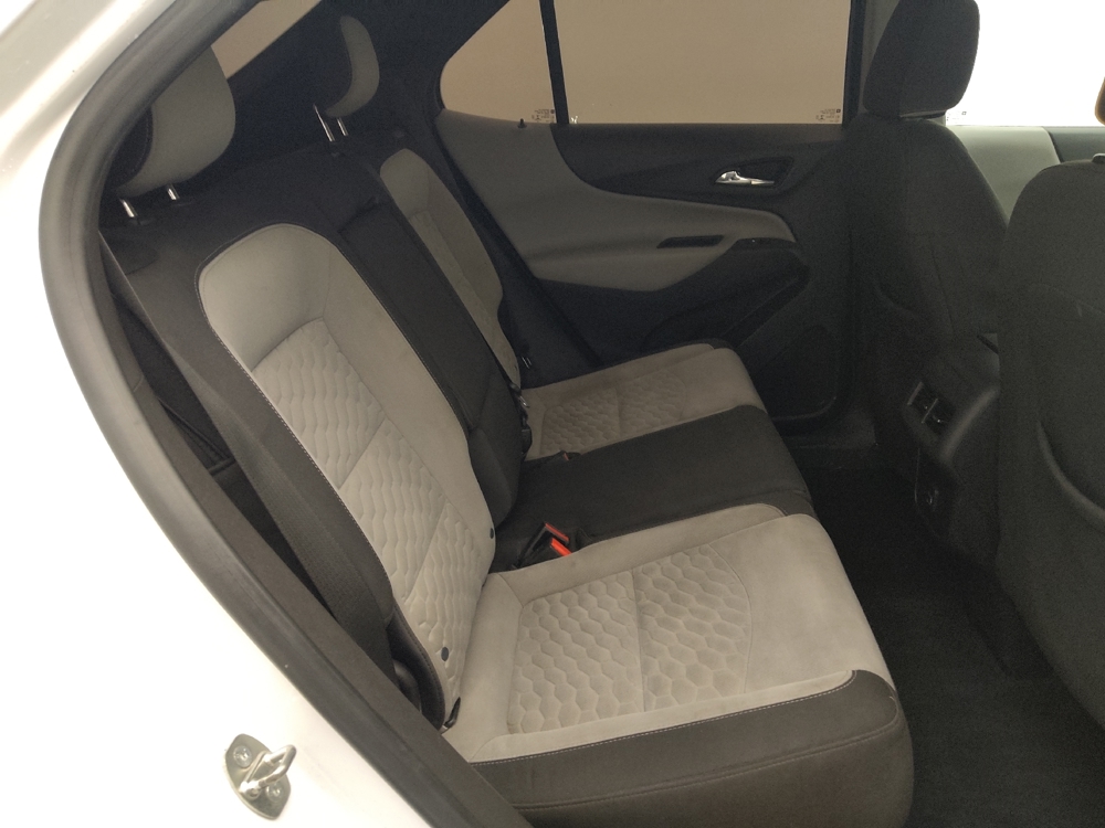 2019 Chevrolet Equinox LS - Photo 15