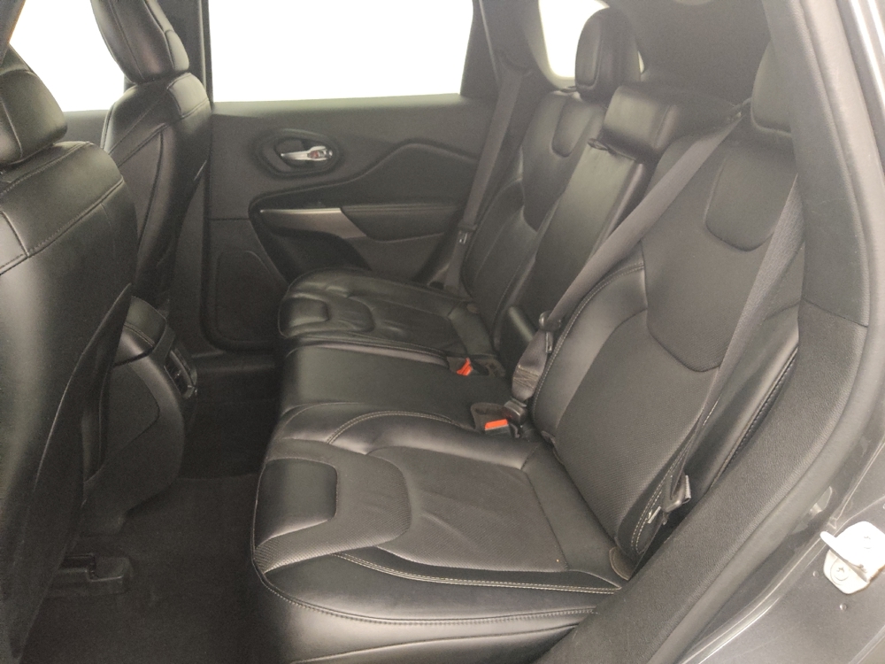 2022 Jeep Cherokee Latitude Lux - Photo 14