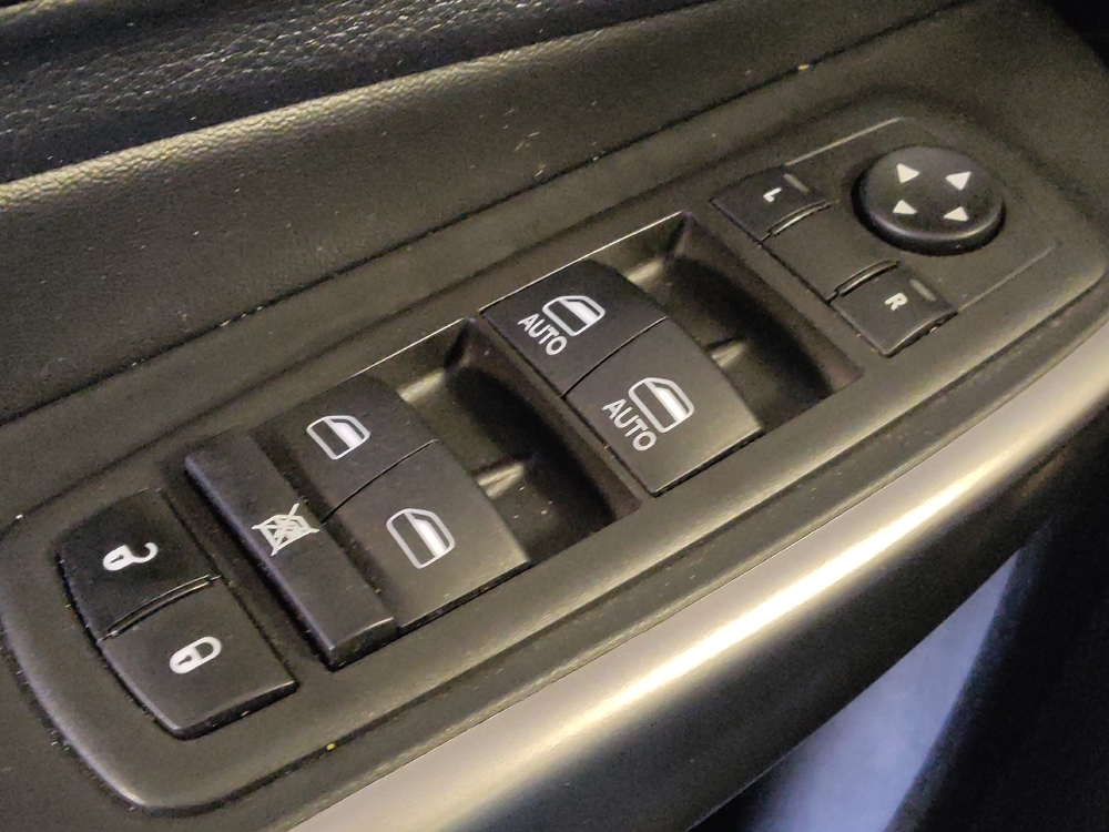 2022 Jeep Cherokee Latitude Lux - Photo 21