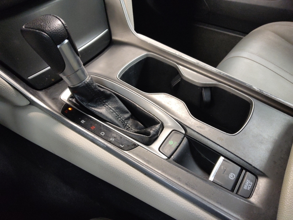 2020 Honda Accord EX - Photo 20