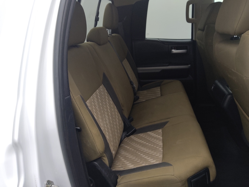 2018 Toyota Tundra SR5 - Photo 15