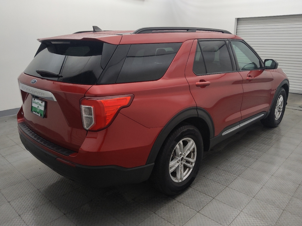 2022 Ford Explorer XLT - Photo 7