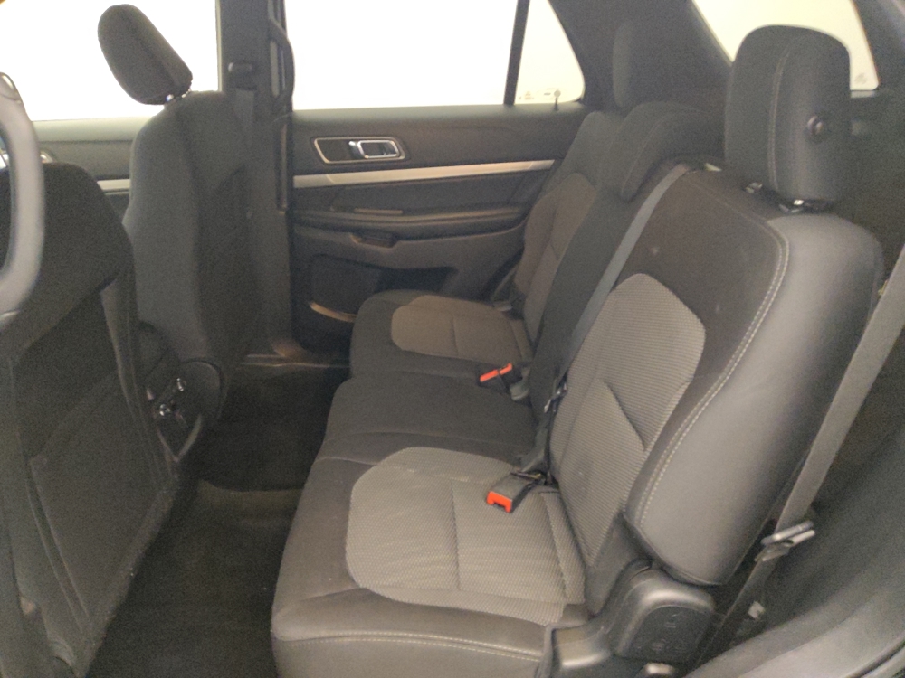 2018 Ford Explorer XLT - Photo 14