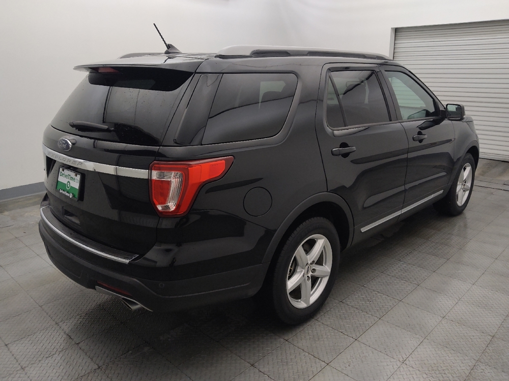 2018 Ford Explorer XLT - Photo 7