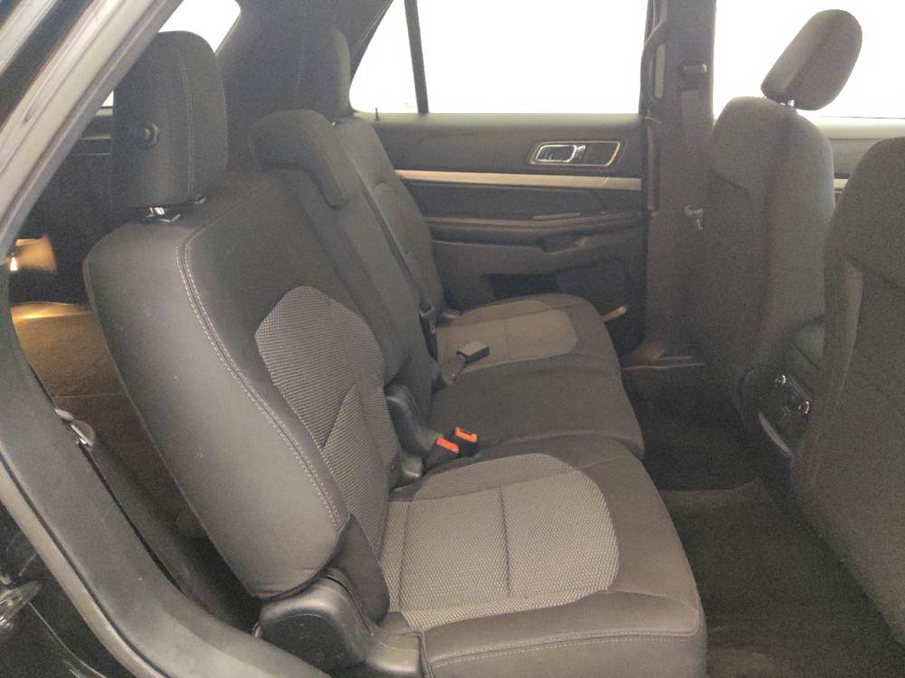2018 Ford Explorer XLT - Photo 15