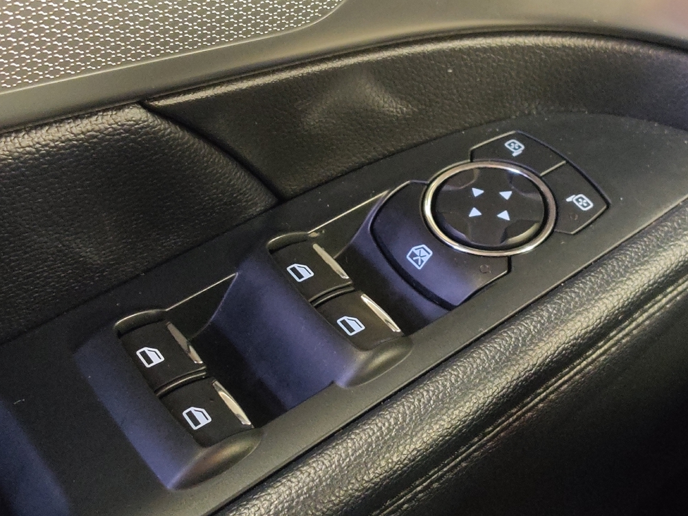 2018 Ford Explorer XLT - Photo 21