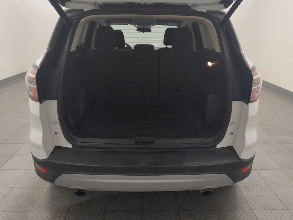 2017 Ford Escape SE - Photo 22