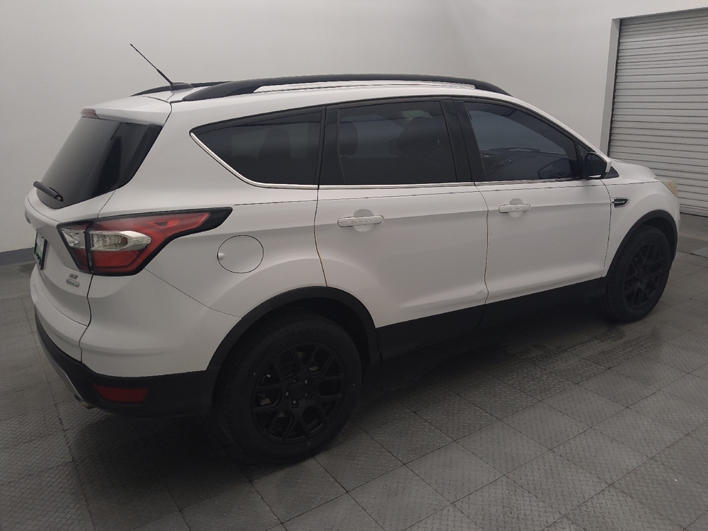 2017 Ford Escape SE - Photo 8