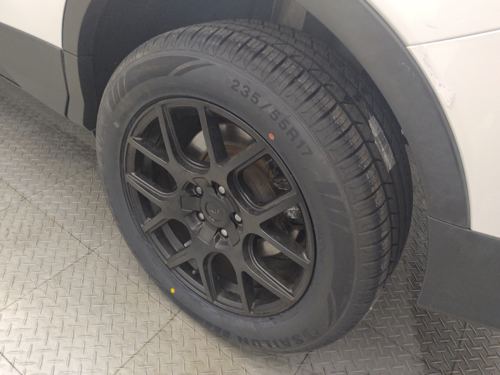 2017 Ford Escape SE - Photo 24