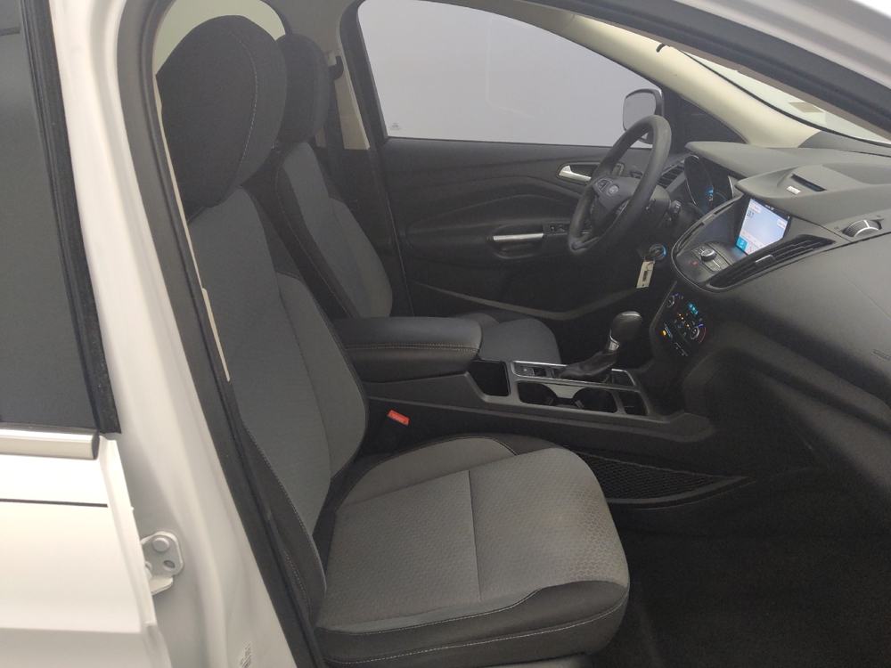 2017 Ford Escape SE - Photo 16