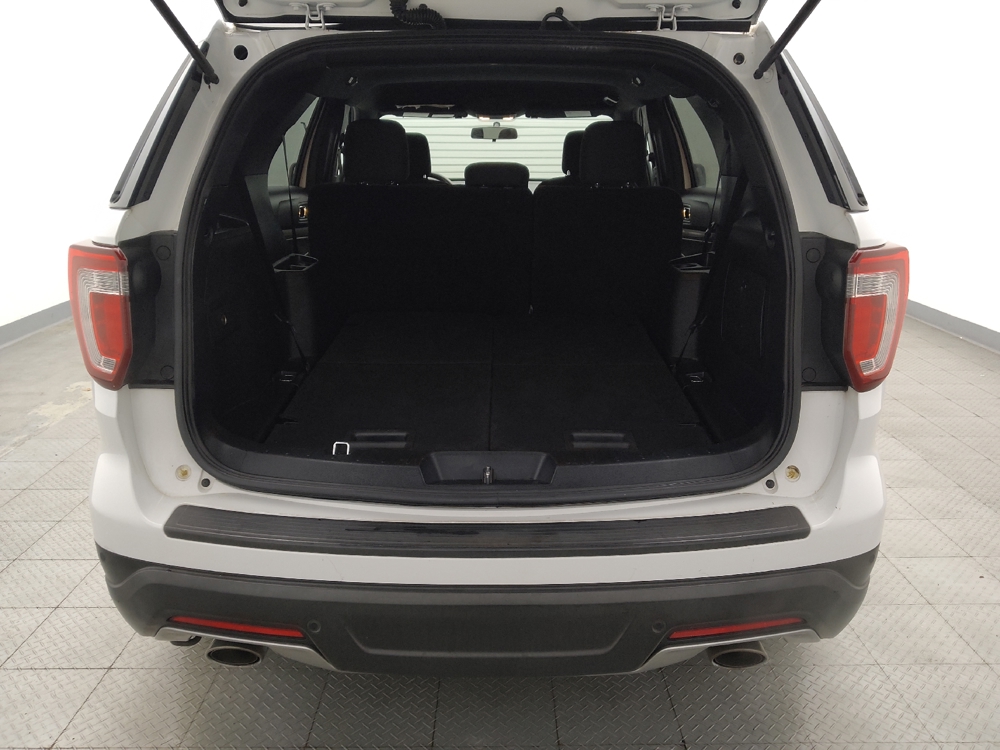 2018 Ford Explorer XLT - Photo 22