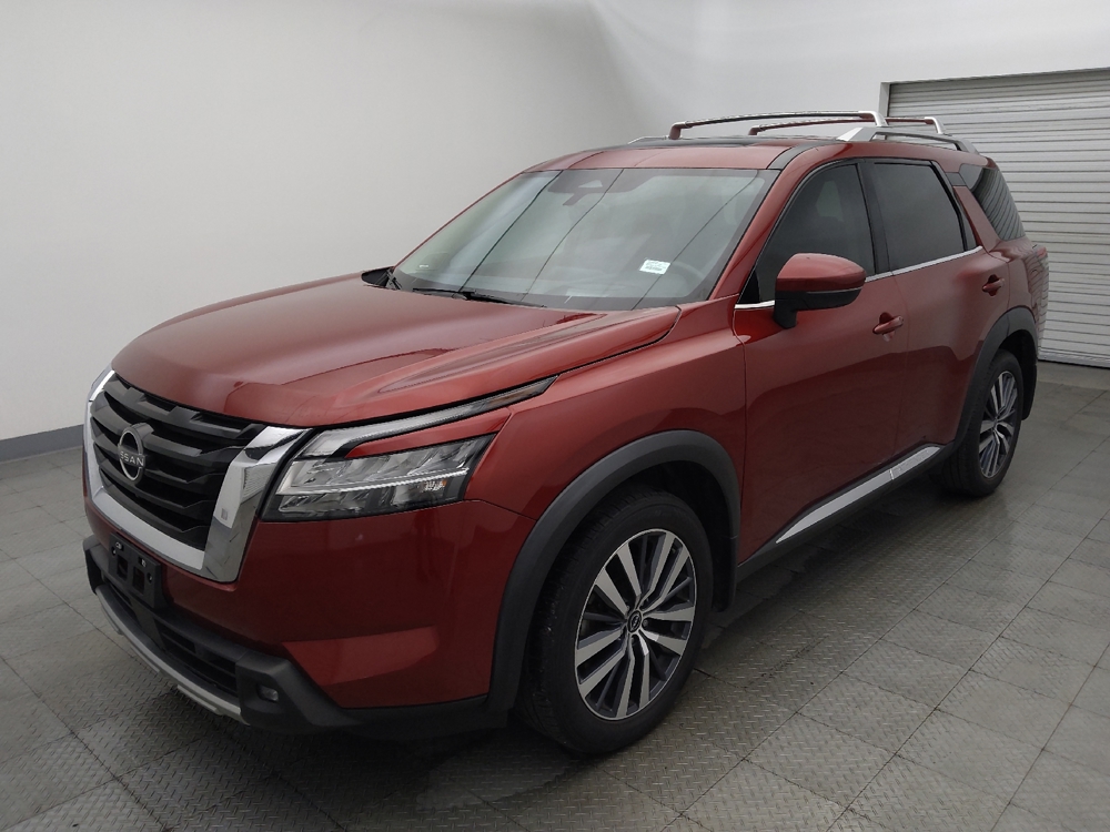 2022 Nissan Pathfinder Platinum