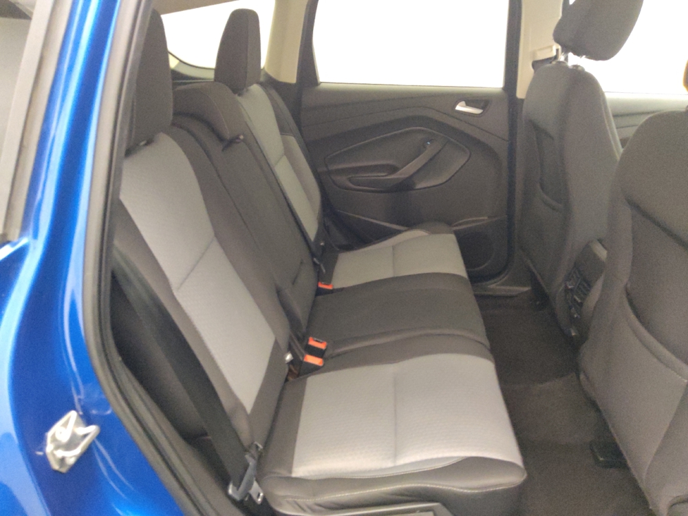 2017 Ford Escape SE - Photo 15