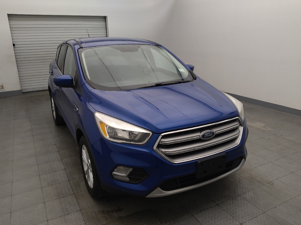 2017 Ford Escape SE - Photo 11