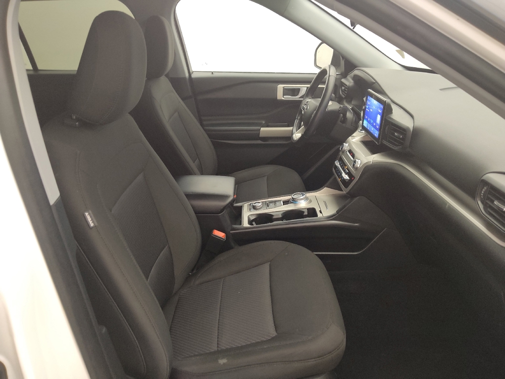 2022 Ford Explorer XLT - Photo 16