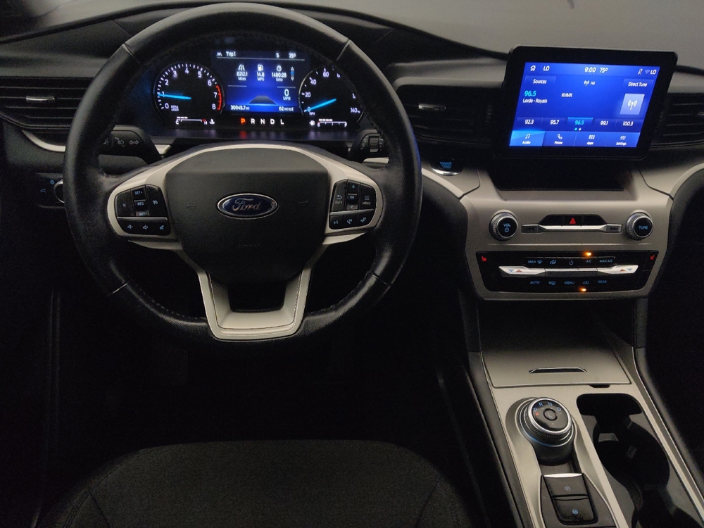2022 Ford Explorer XLT - Photo 17
