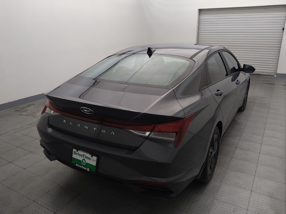 2023 Hyundai Elantra SEL - Photo 6