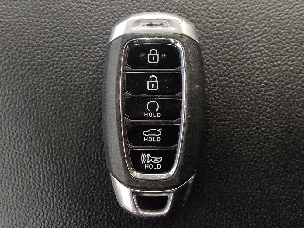 2023 Hyundai Elantra SEL - Photo 25