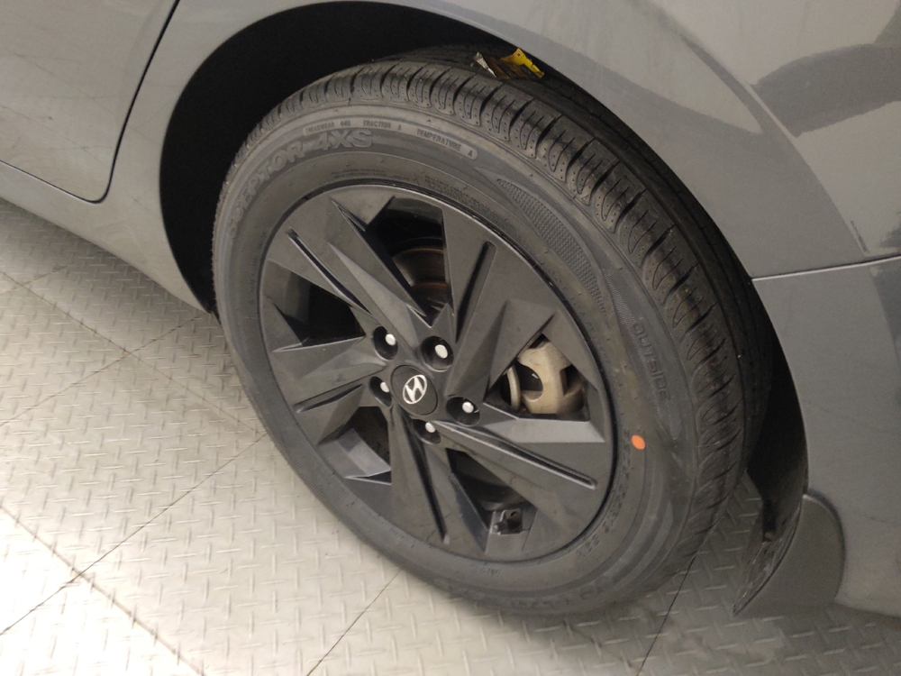2023 Hyundai Elantra SEL - Photo 24