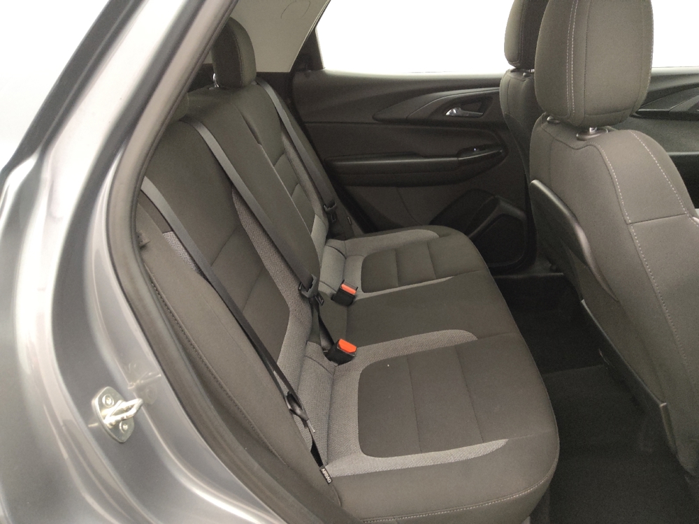2021 Chevrolet Trailblazer LS - Photo 15
