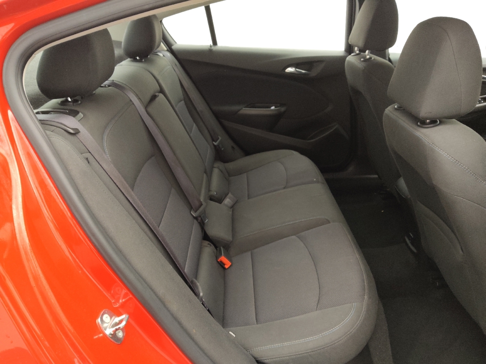 2017 Chevrolet Cruze LT - Photo 15