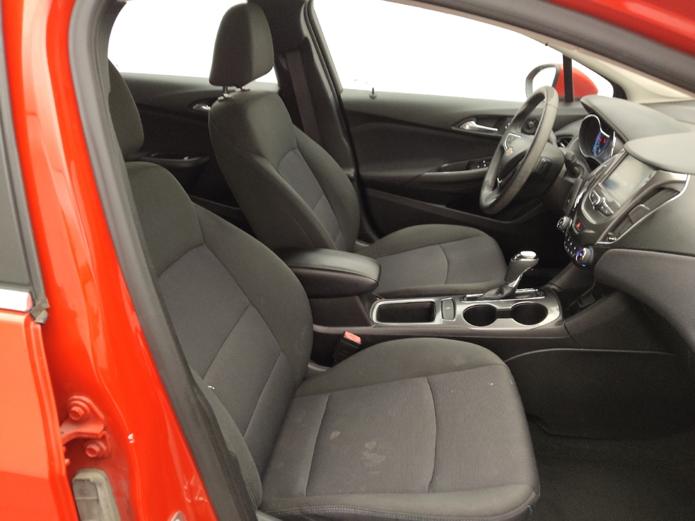 2017 Chevrolet Cruze LT - Photo 16