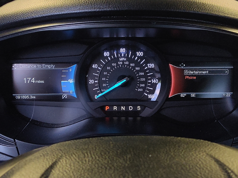 2018 Ford Fusion SE - Photo 18