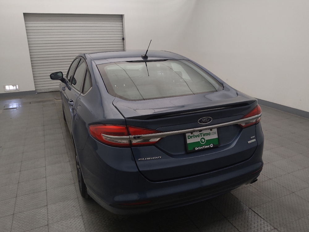 2018 Ford Fusion SE - Photo 5