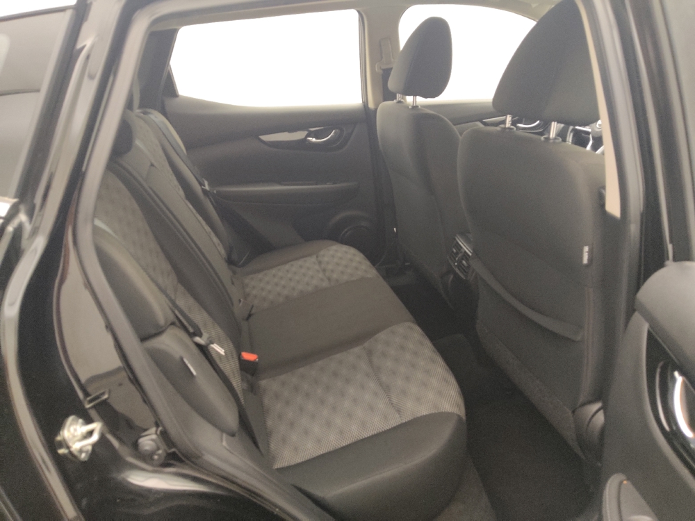 2022 Nissan Rogue Sport SV - Photo 15