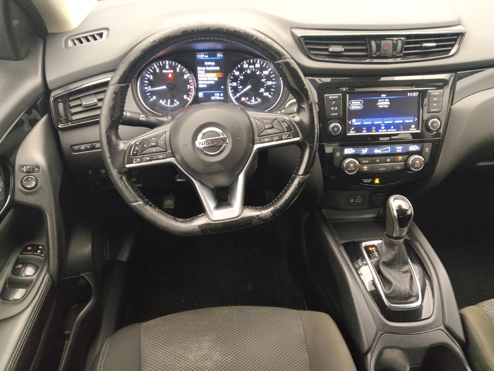2022 Nissan Rogue Sport SV - Photo 17