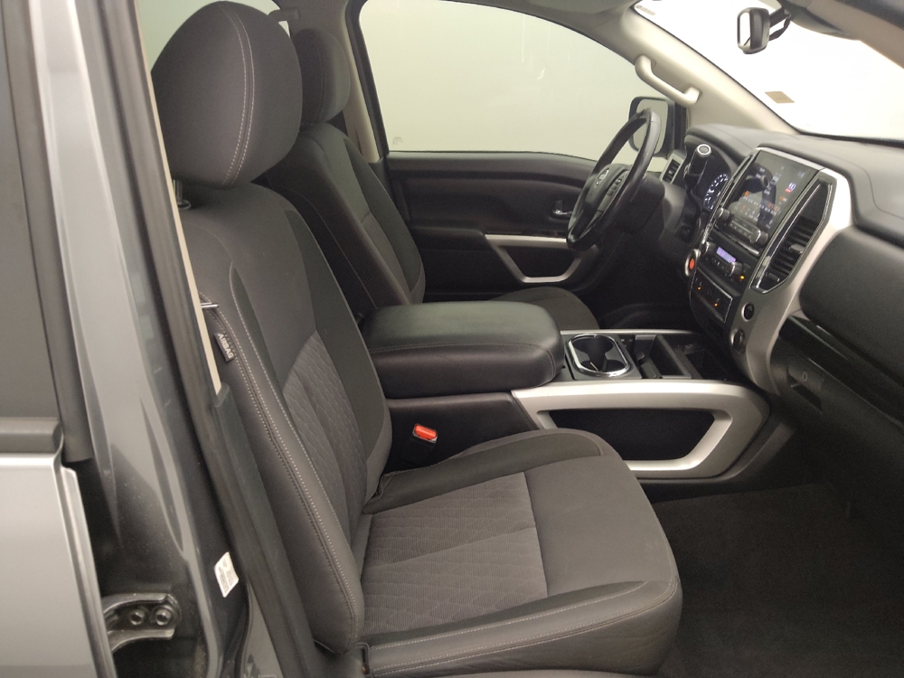 2021 Nissan Titan SV - Photo 16