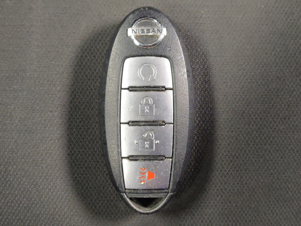 2021 Nissan Titan SV - Photo 25