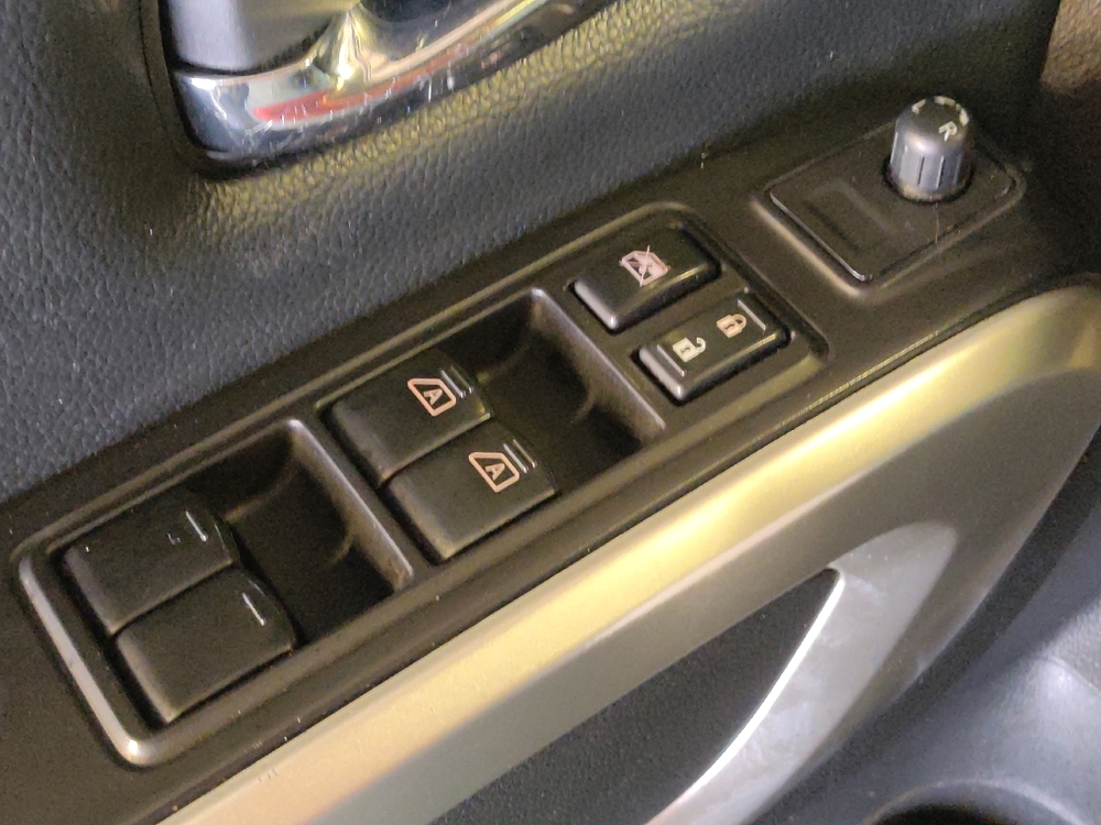 2021 Nissan Titan SV - Photo 21