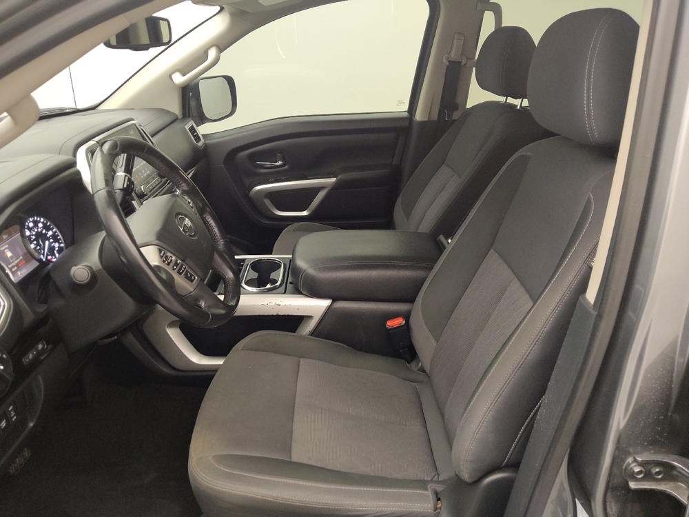2021 Nissan Titan SV - Photo 13