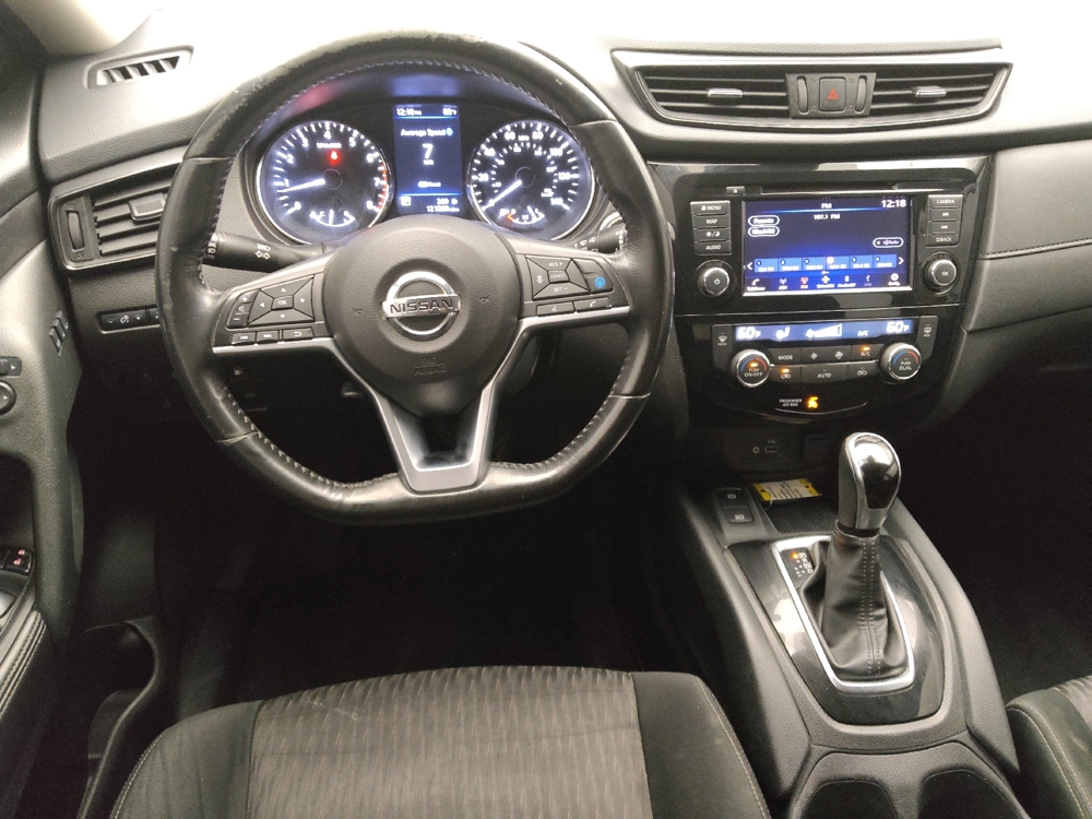 2019 Nissan Rogue SV - Photo 17
