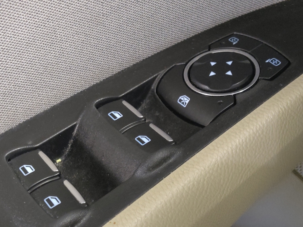 2020 Ford Fusion SE - Photo 21