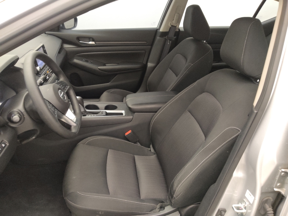 2022 Nissan Altima S - Photo 13