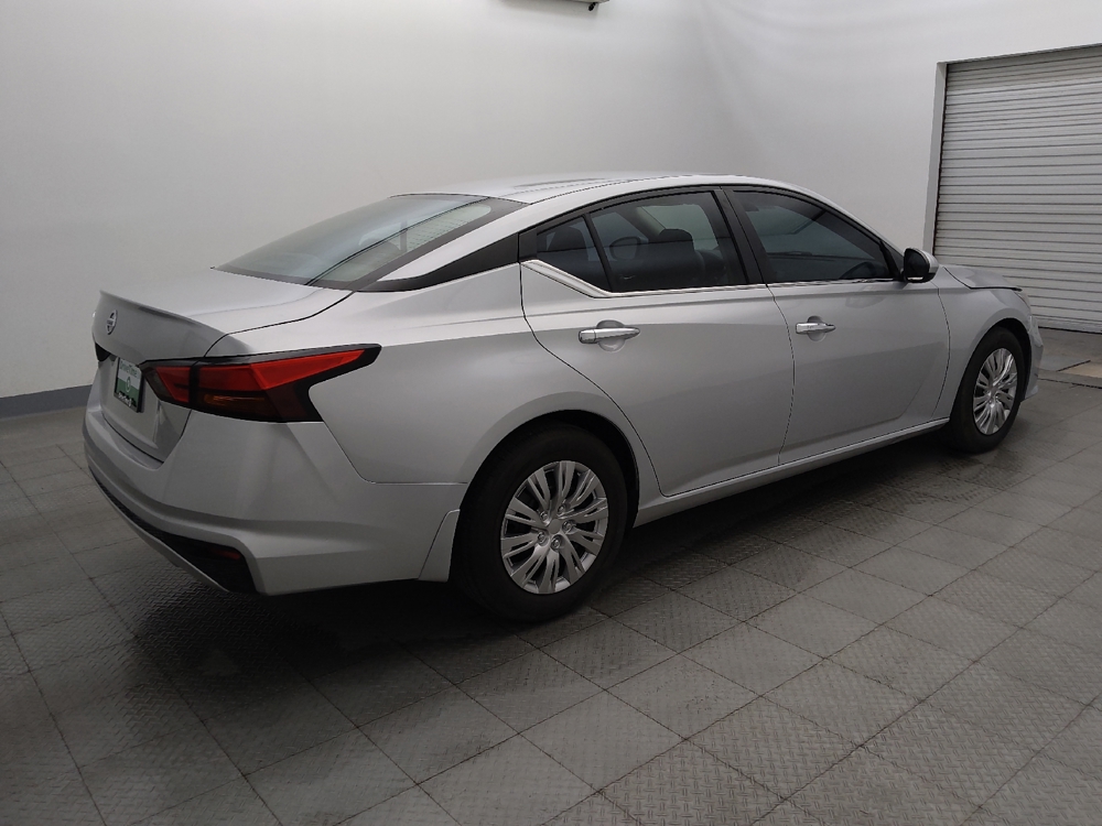 2022 Nissan Altima S - Photo 8